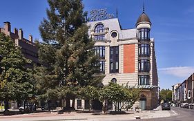 Silken Ciudad De Vitoria